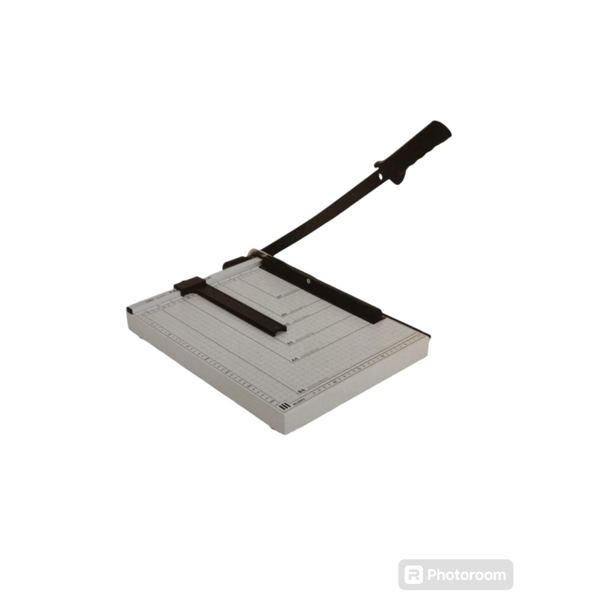 Taglierina da tavolo a leva a3 deli