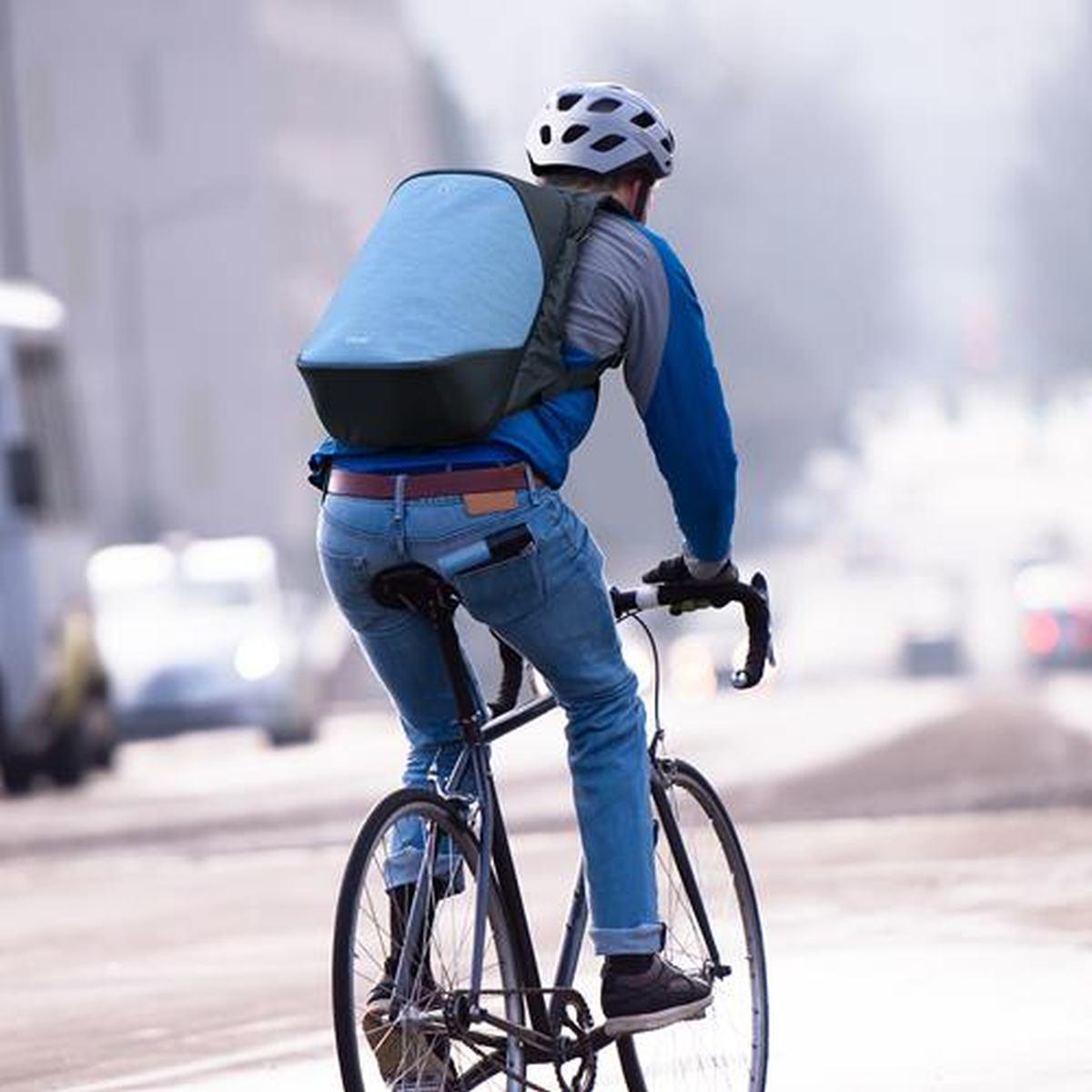 Zaino tekniko c/chiusura a combinazione cavo antif. porta usb